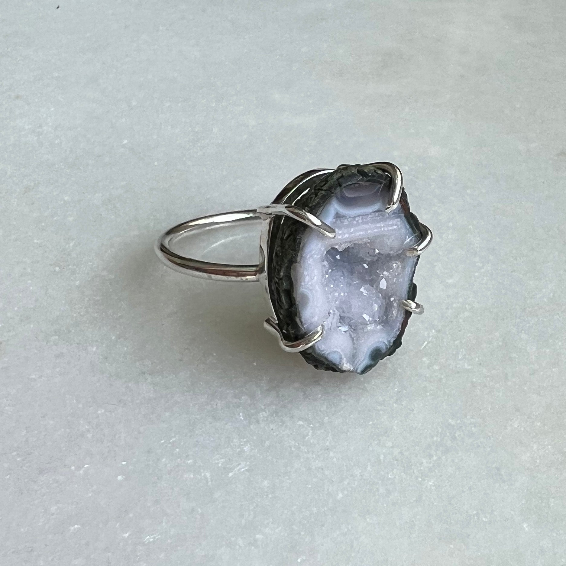 Geode Ring // size 8.5